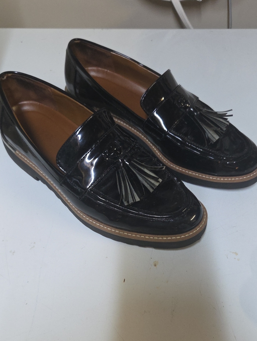 Franco Sarta Womens Carolynn Tassel Patent Loafer Sz 10